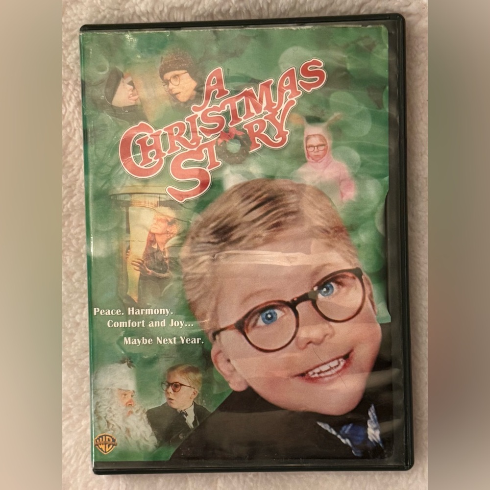 Warner Bros. A Christmas Story DVD - Green and Red Cover